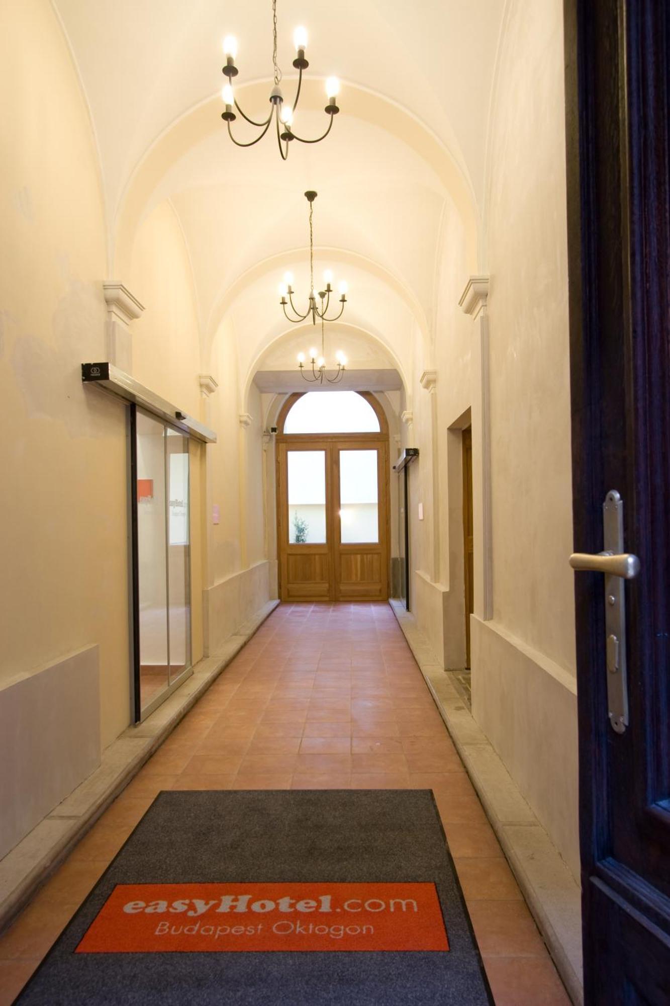 Hotel Easyhotel Oktogon Budapest